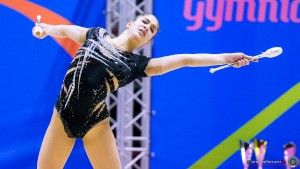 fabriano raffaeli sofia un clavette sfe01062 copia simone ferraro ph copia